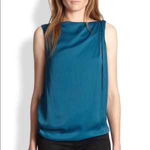 🔥NWT Vince Sleeveless twist shoulder blouse